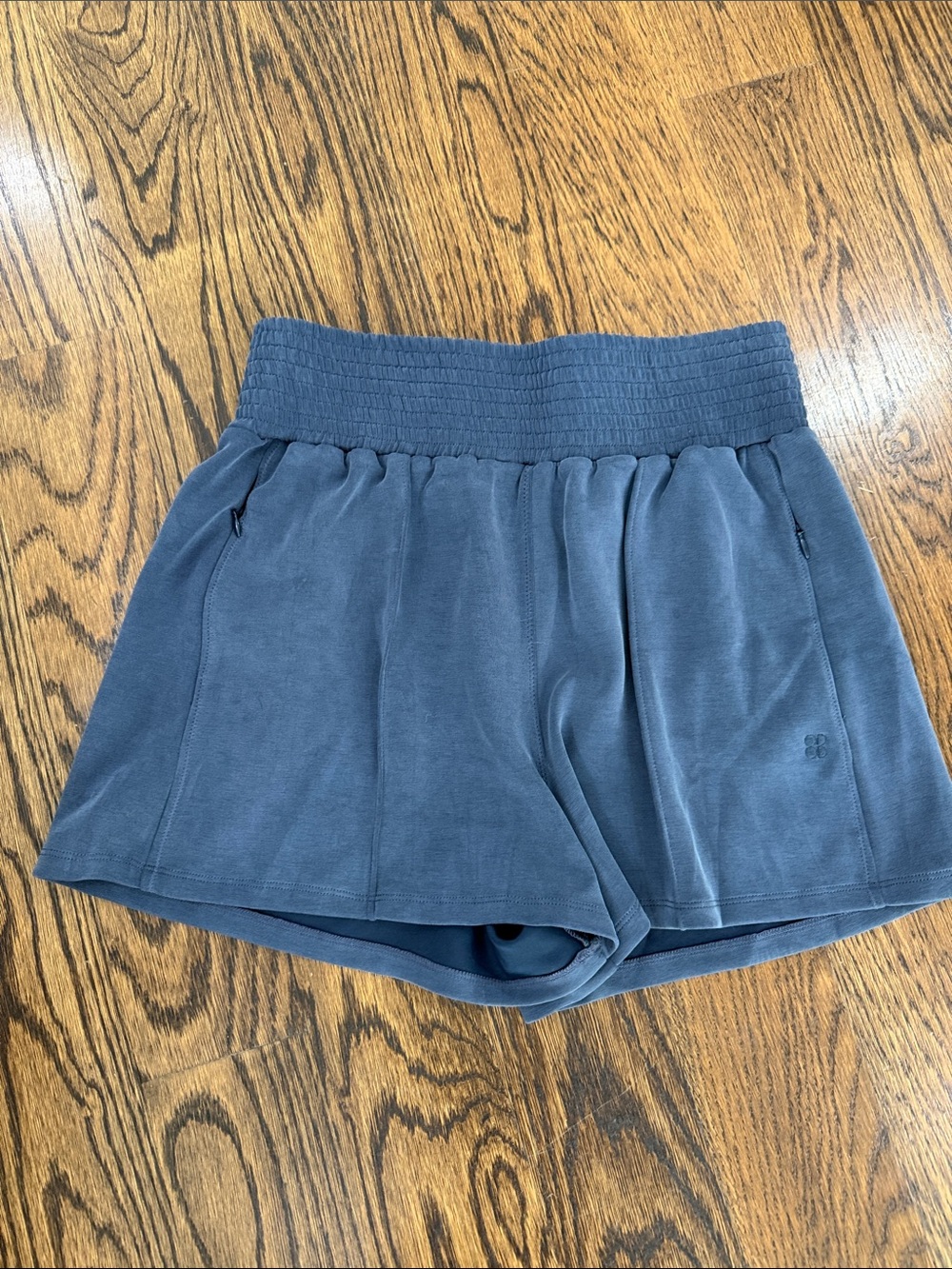 Sweaty Betty Slate Blue Athletic Pull-On Shorts